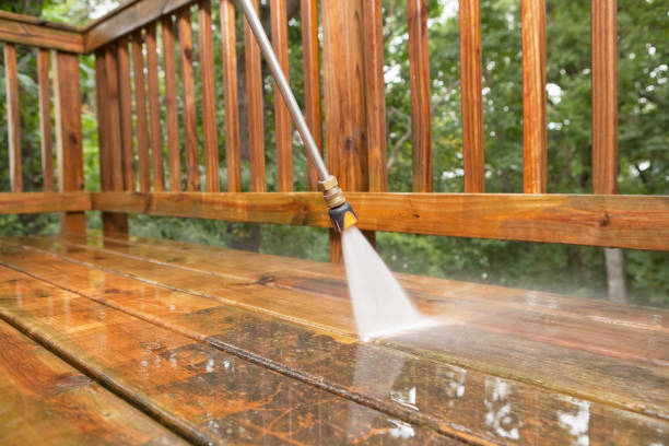 Best Pool Deck Cleaning  in Stratford, NJ